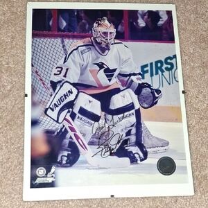 Ron Tugnutt Autographed photo